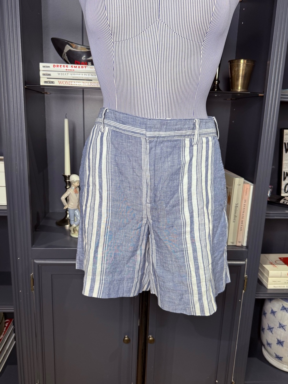 Lauren Ralph Lauren Striped Linen Shorts – Blue & White – Size 8 - Picture 4 of 10